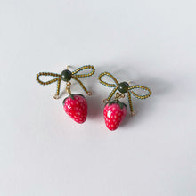 Load image into Gallery viewer, Strawberry Sprig Earrings