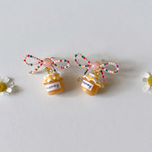 Load image into Gallery viewer, Bee Sweet Earrings

