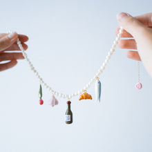 Load image into Gallery viewer, Custom Dinner Party Pearl Necklace
