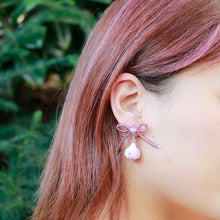 Load image into Gallery viewer, Garlic Girl Earrings
