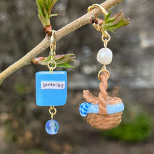 Load image into Gallery viewer, Sunny Escape Earrings
