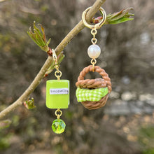 Load image into Gallery viewer, Sunny Escape Earrings
